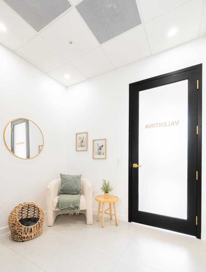 Valentina Room