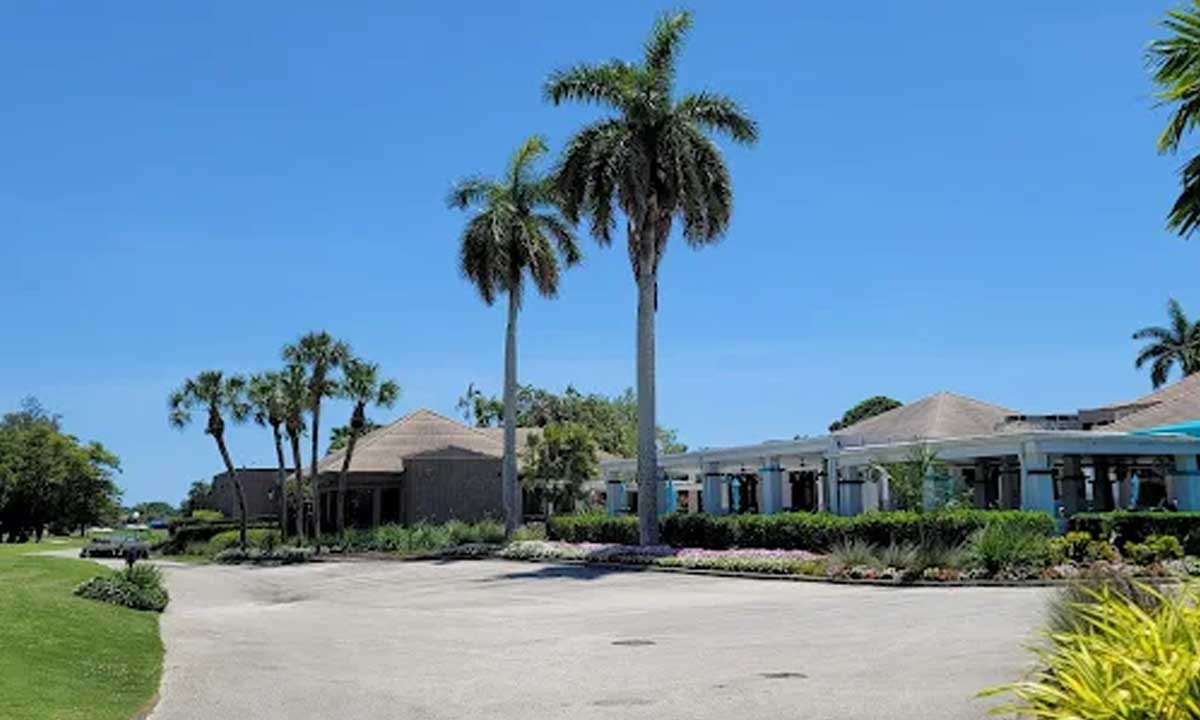 veterinarian near Boca Lago Wellington area