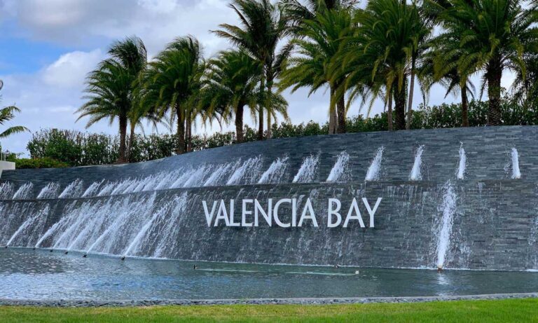 Valencia Bay near FurlifeVets